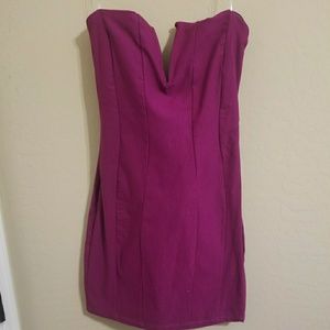 Magenta strapless dress